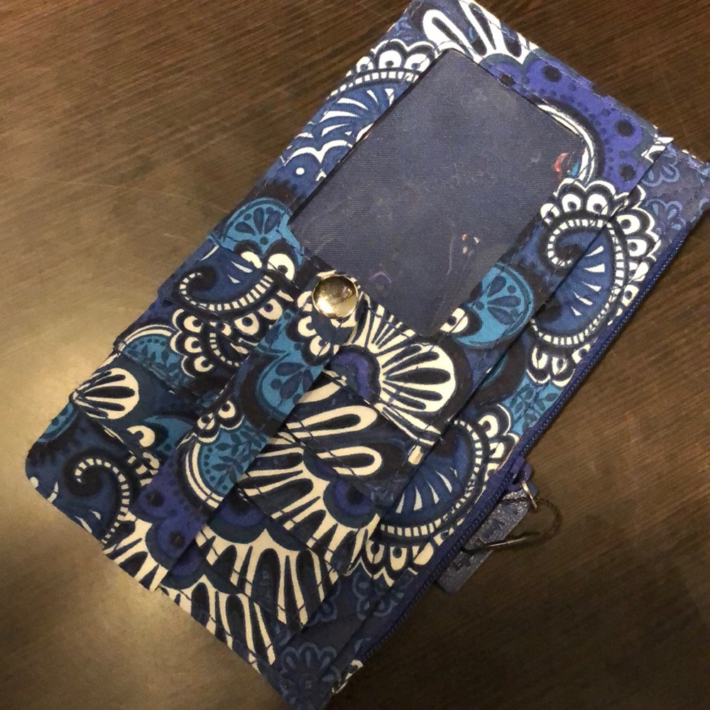 Vera Bradley Ultimate Card Case in Blue Tapestry